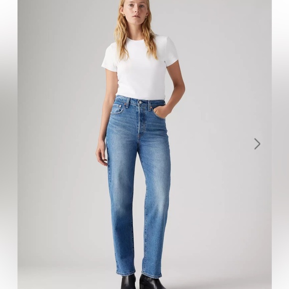 Levi’s RIBCAGE STRAIGHT ANKLE WOMEN'S JEANS Size 25 - Picture 1 of 11